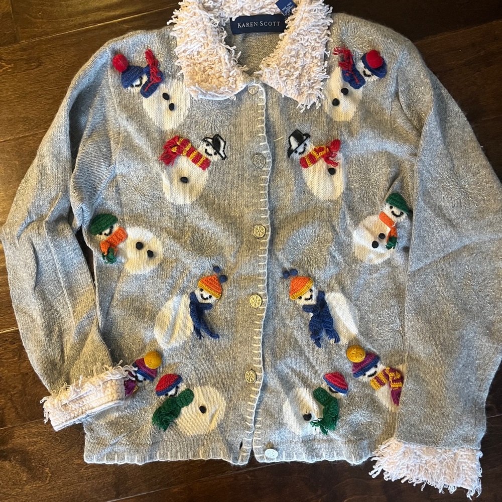 Karen Scott Festive Gray Cardigan with Snowman Motifs